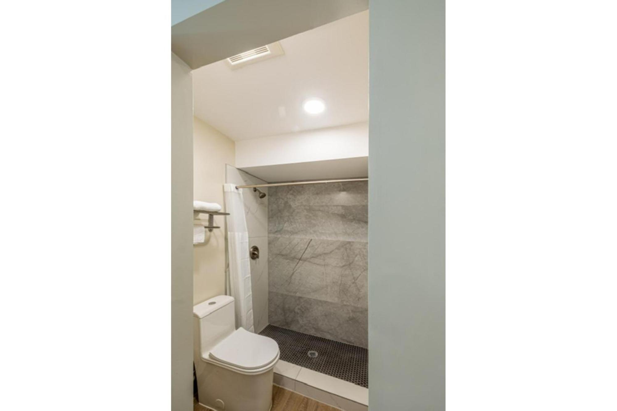 Exclusivo Inn By Oyo Grand Prairie, Tx エクステリア 写真