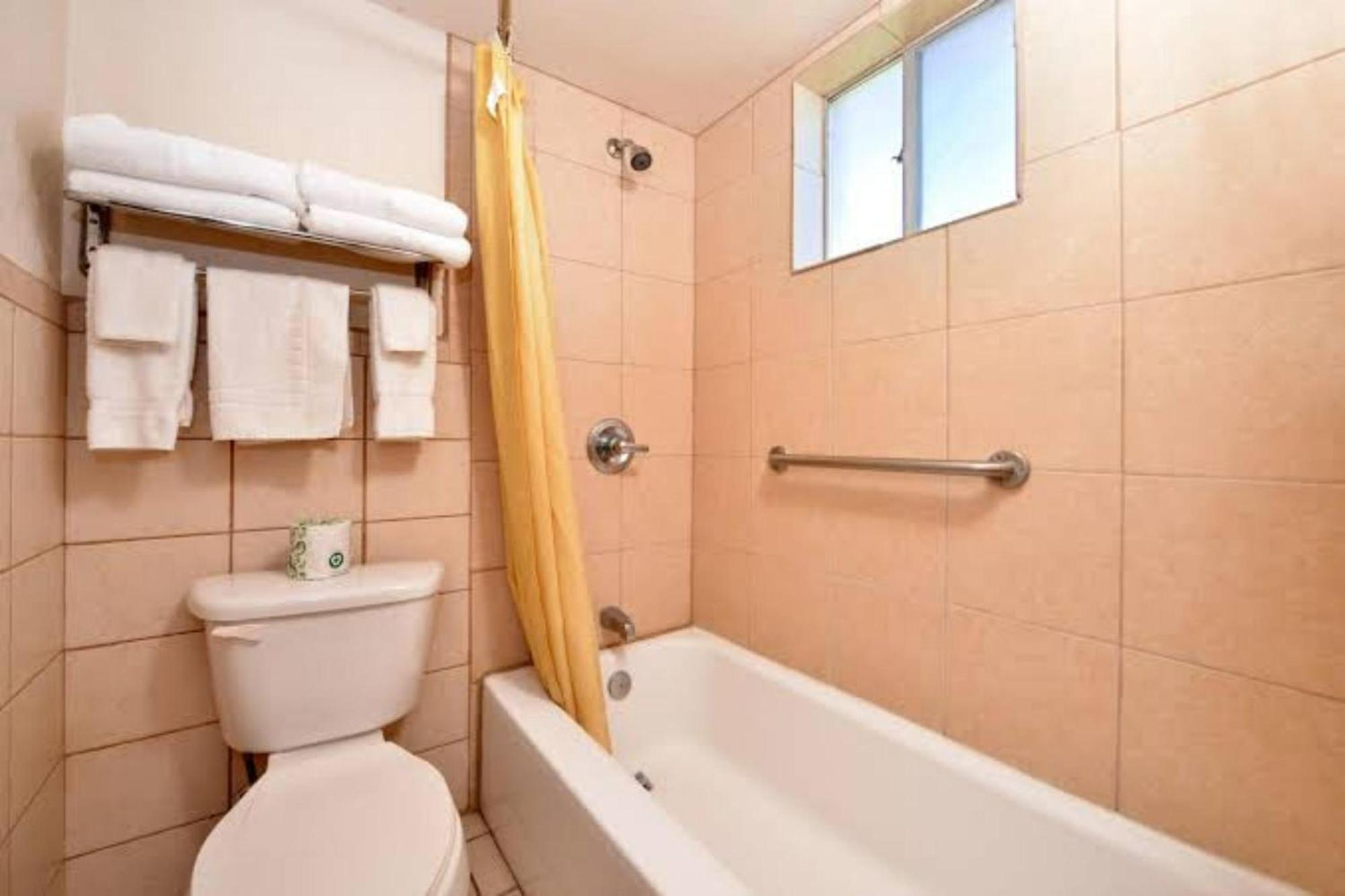 Exclusivo Inn By Oyo Grand Prairie, Tx エクステリア 写真